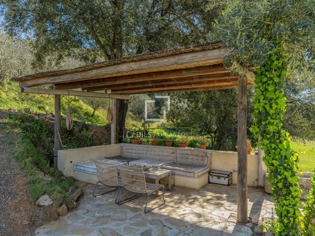 6 soveværelse Finca/Landehus til salg i Mont-ras med swimmingpool - € 2.225.000 (Ref: 9935100)