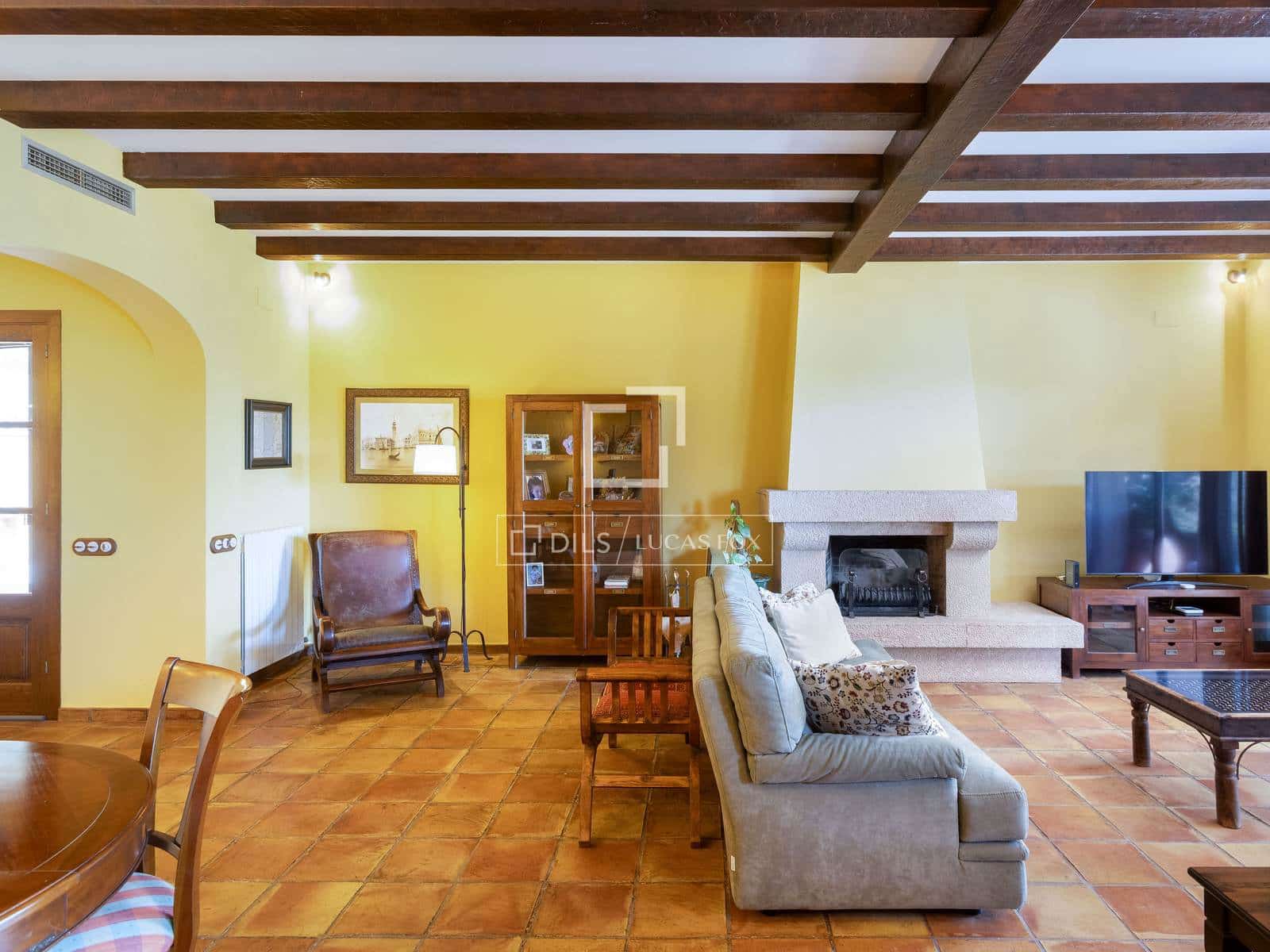 6 Zimmer Villa zu verkaufen in Argentona mit Pool Garage - 998.000 € (Ref: 9935101)