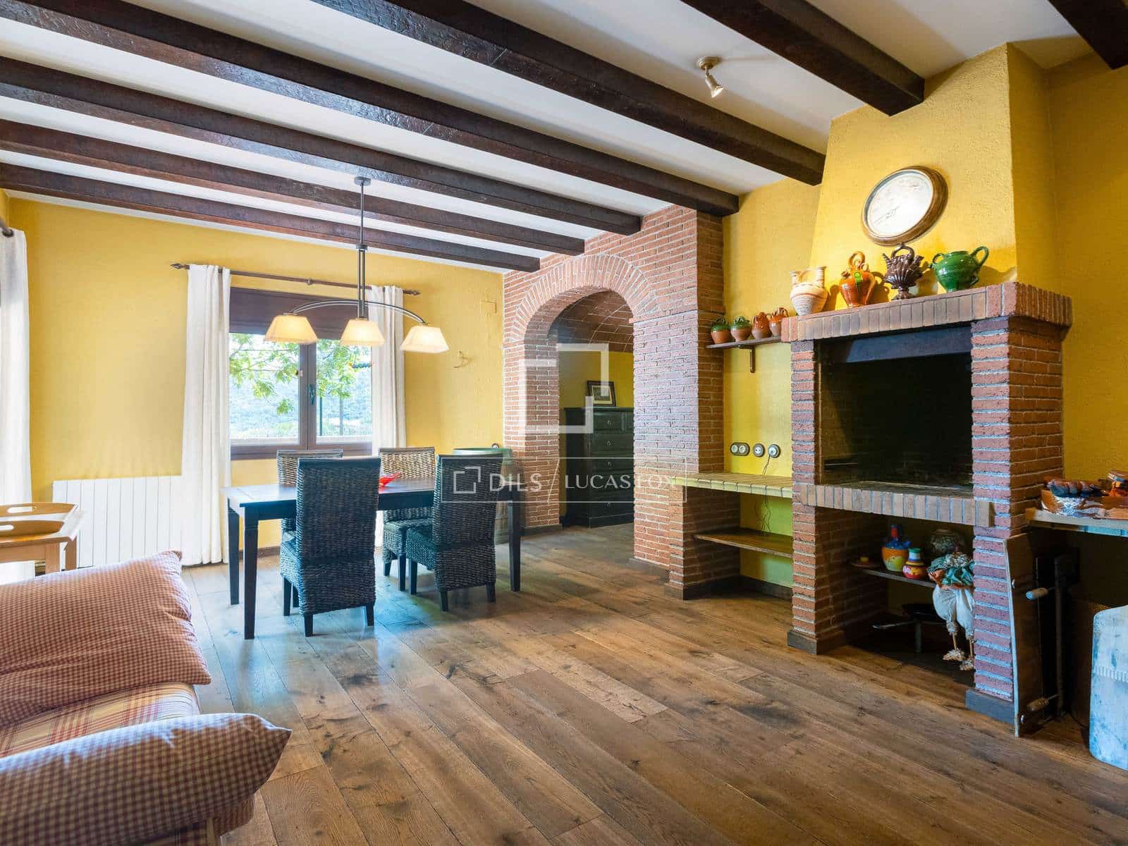 6 Zimmer Villa zu verkaufen in Argentona mit Pool Garage - 998.000 € (Ref: 9935101)
