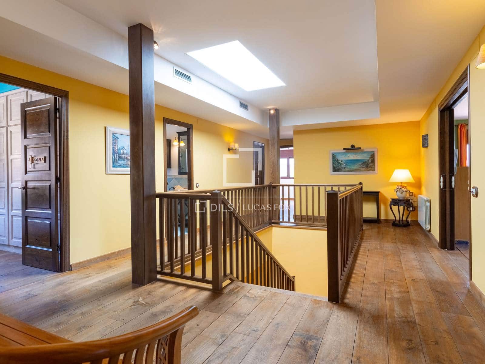 6 Zimmer Villa zu verkaufen in Argentona mit Pool Garage - 998.000 € (Ref: 9935101)