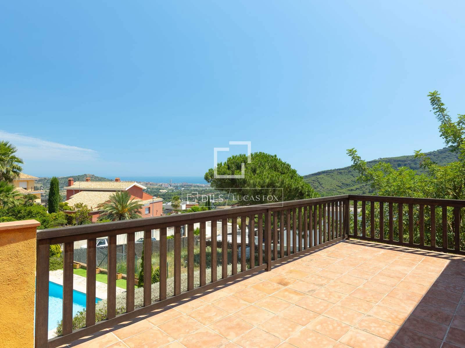 6 Zimmer Villa zu verkaufen in Argentona mit Pool Garage - 998.000 € (Ref: 9935101)