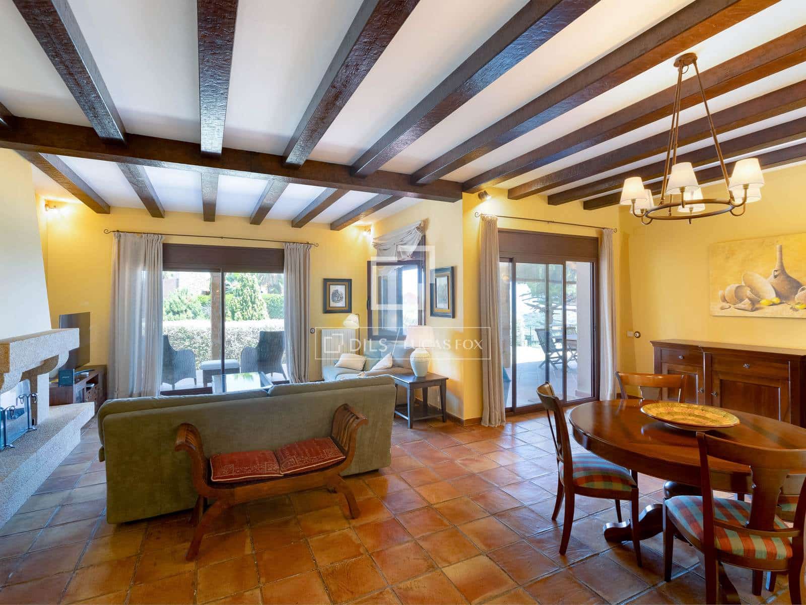 6 Zimmer Villa zu verkaufen in Argentona mit Pool Garage - 998.000 € (Ref: 9935101)