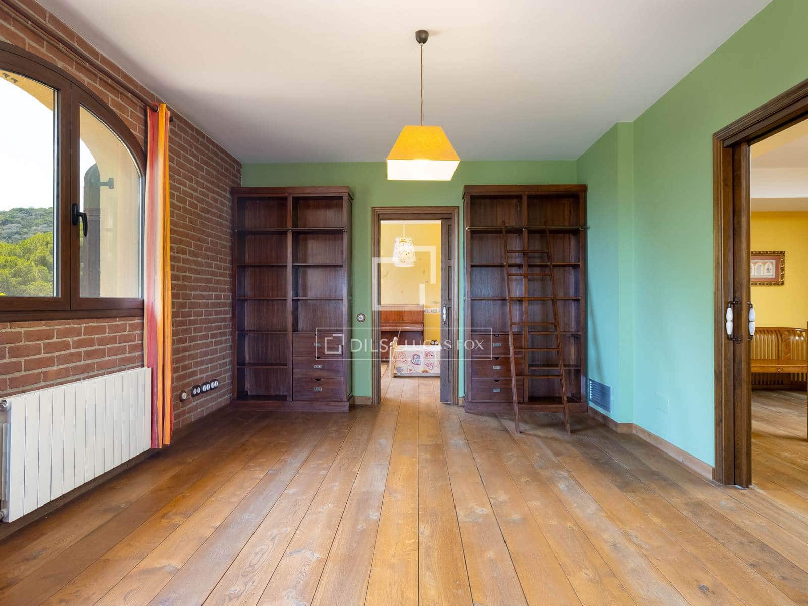 6 Zimmer Villa zu verkaufen in Argentona mit Pool Garage - 998.000 € (Ref: 9935101)