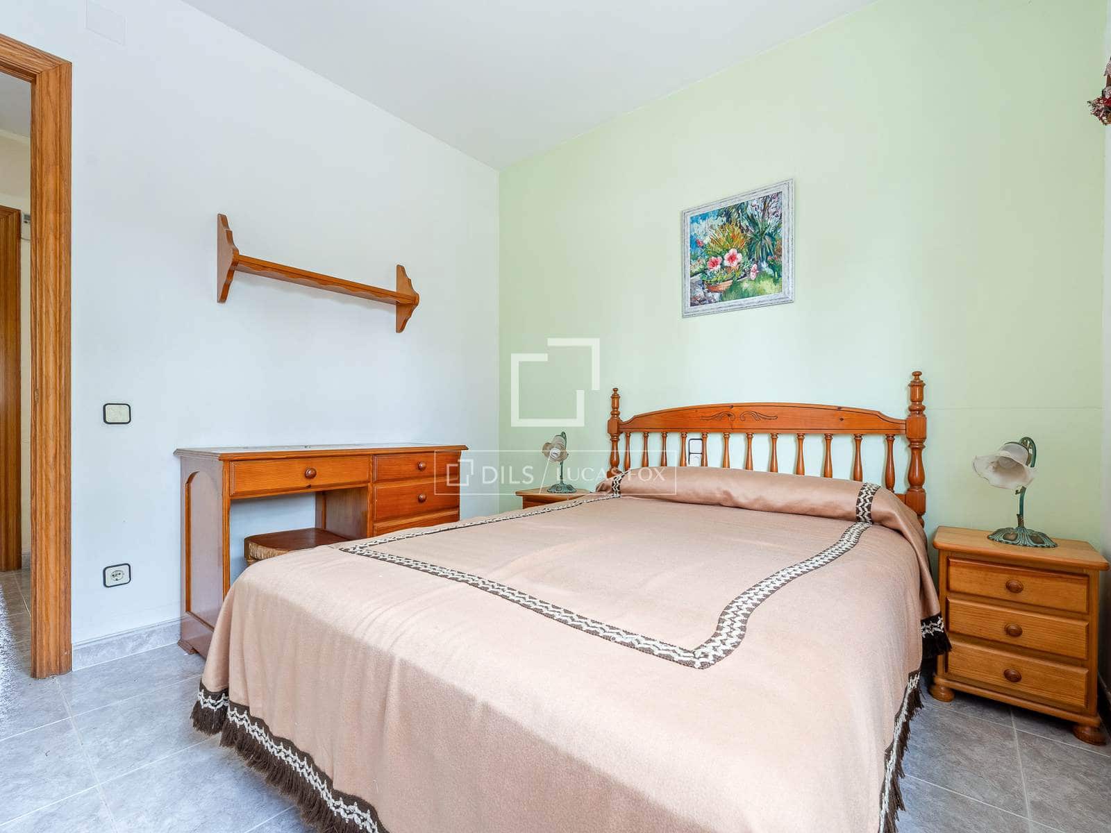 4 soveværelse Villa til salg i Banyeres del Penedes med swimmingpool garage - € 649.000 (Ref: 9935102)