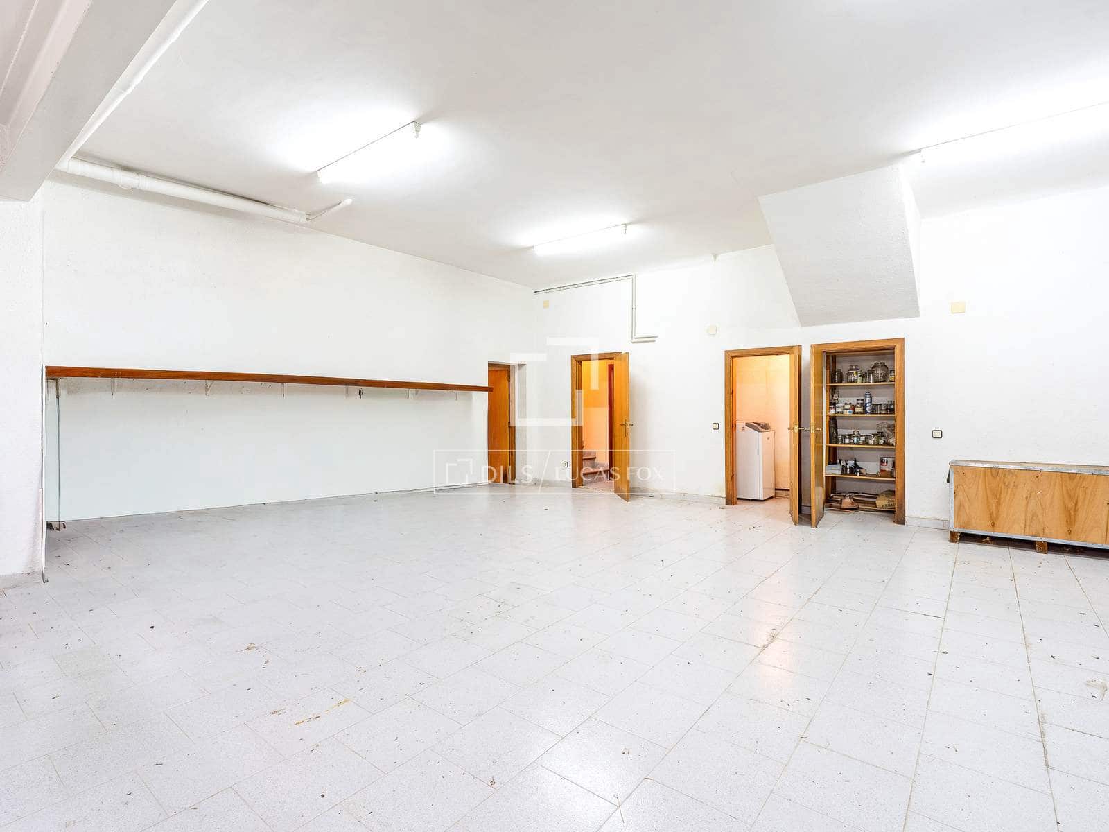 4 soveværelse Villa til salg i Banyeres del Penedes med swimmingpool garage - € 649.000 (Ref: 9935102)