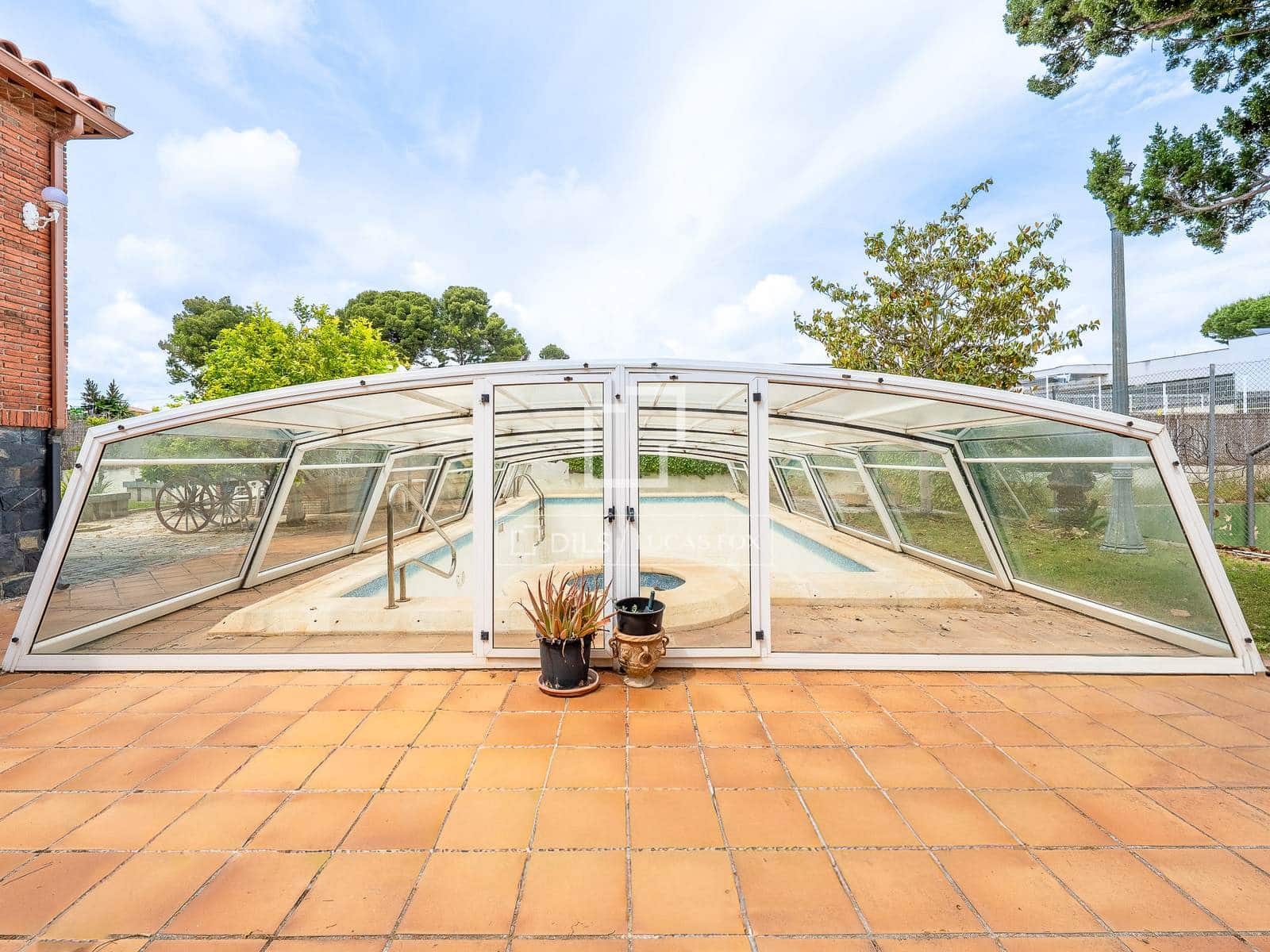 4 soveværelse Villa til salg i Banyeres del Penedes med swimmingpool garage - € 649.000 (Ref: 9935102)