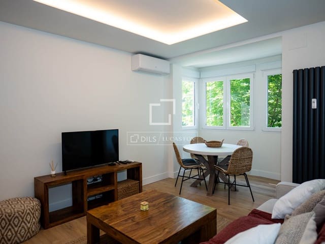 3 slaapkamer Appartement te huur in Nueva España, Madrid stad met garage - € 2.700 (Ref: 9935180)