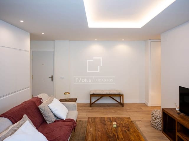 3 slaapkamer Appartement te huur in Nueva España, Madrid stad met garage - € 2.700 (Ref: 9935180)