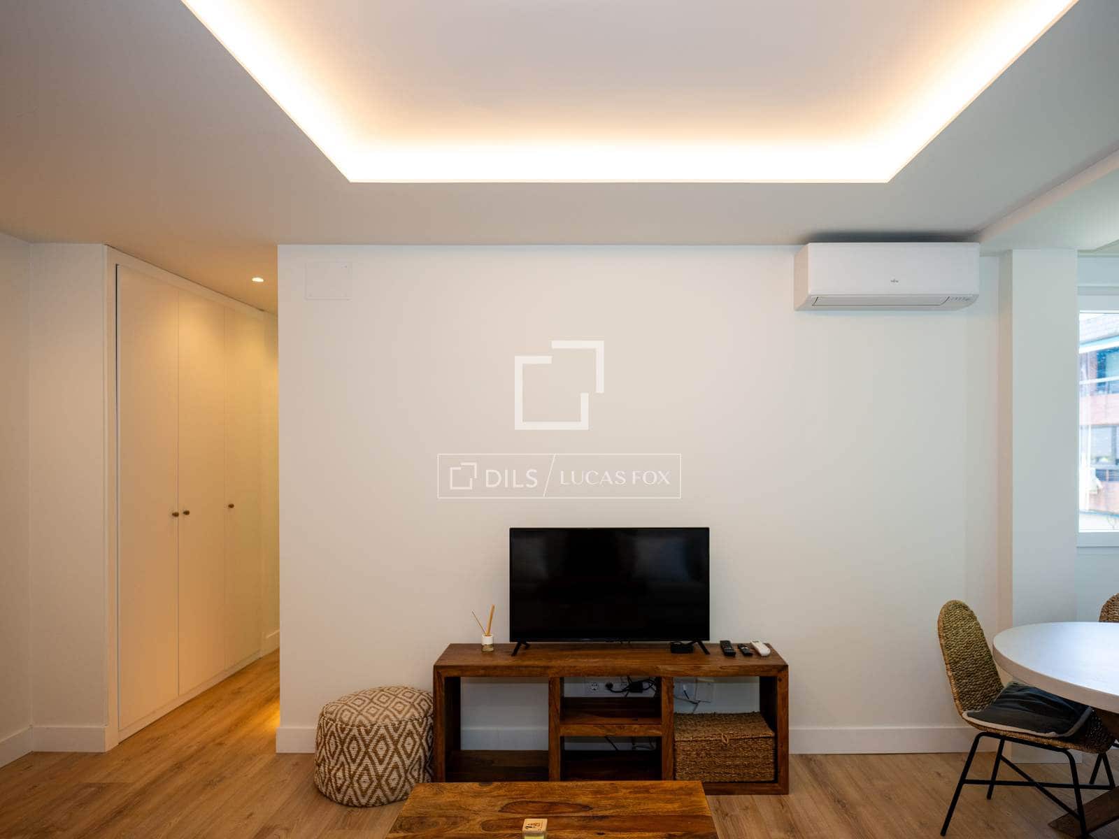 3 slaapkamer Appartement te huur in Madrid stad met garage - € 2.700 (Ref: 9935180)