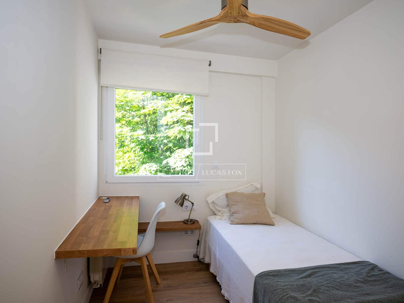 3 slaapkamer Appartement te huur in Madrid stad met garage - € 2.700 (Ref: 9935180)
