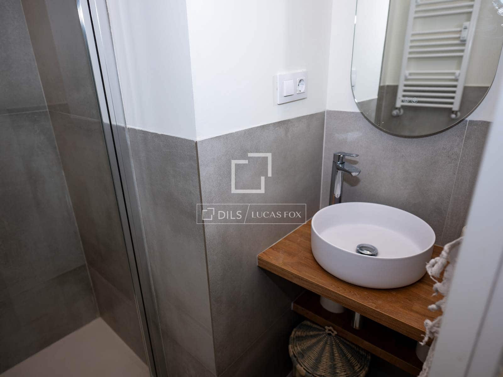 3 slaapkamer Appartement te huur in Madrid stad met garage - € 2.700 (Ref: 9935180)