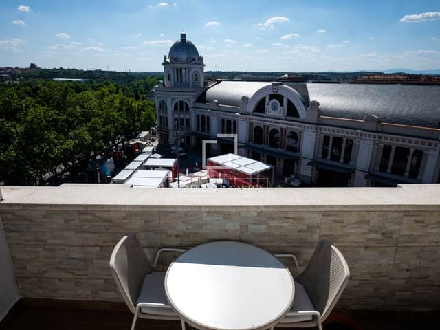 1 quarto Penthouse para arrendar em Argüelles, Madrid cidade - 1 500 € (Ref: 9935181)
