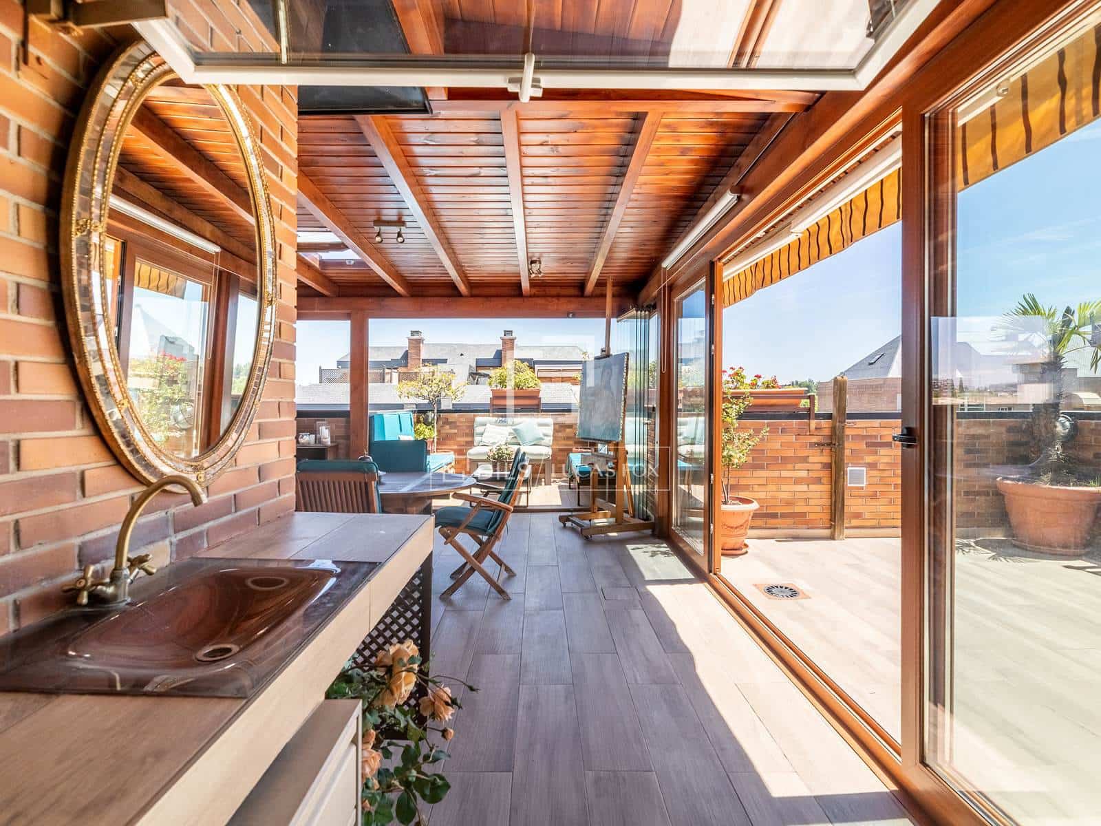 4 soverom Penthouse til salgs i Majadahonda med svømmebasseng garasje - € 1 240 000 (Ref: 9935183)