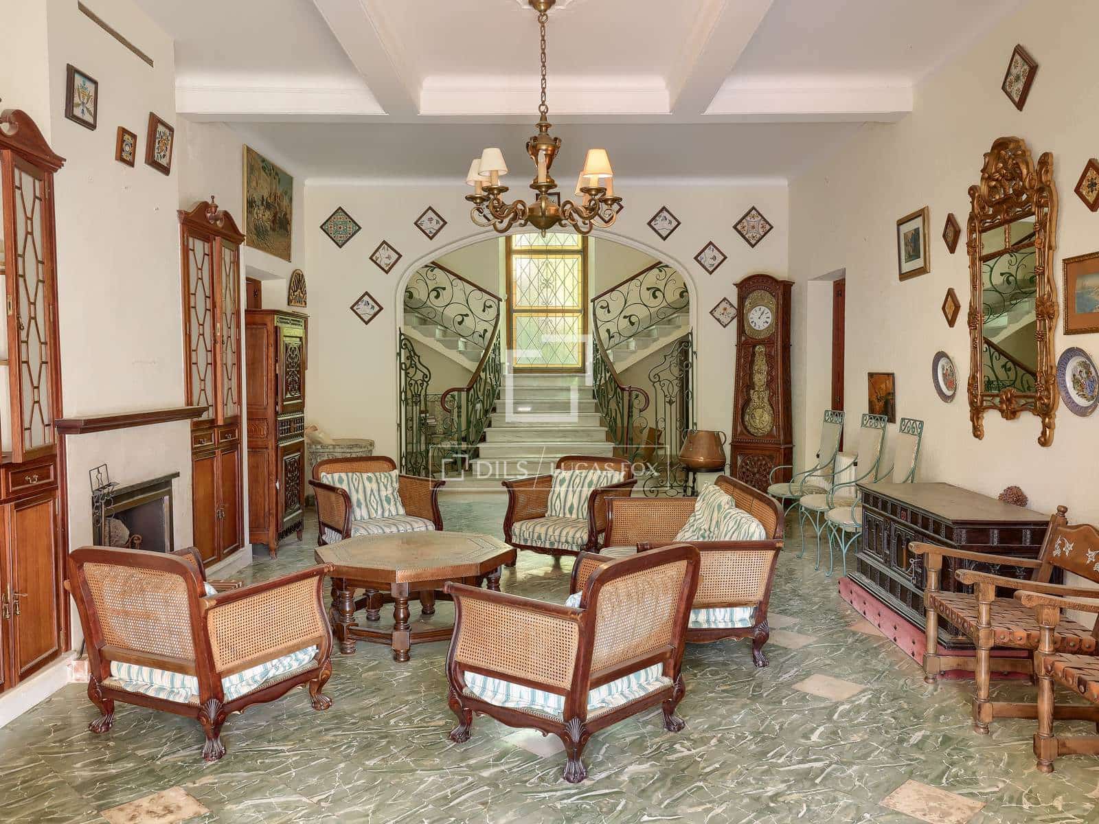 7 bedroom Villa for sale in Valldemosa with garage - € 3,900,000 (Ref: 9935184)