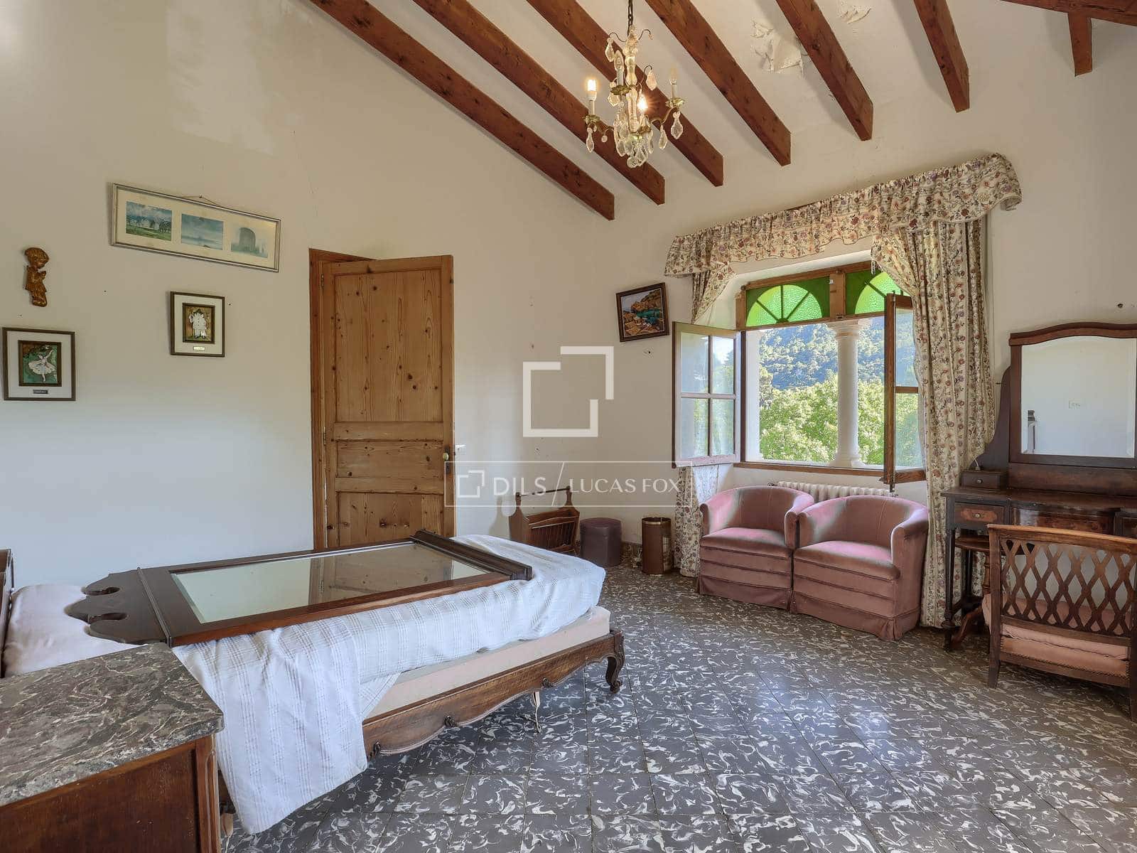 7 bedroom Villa for sale in Valldemosa with garage - € 3,900,000 (Ref: 9935184)