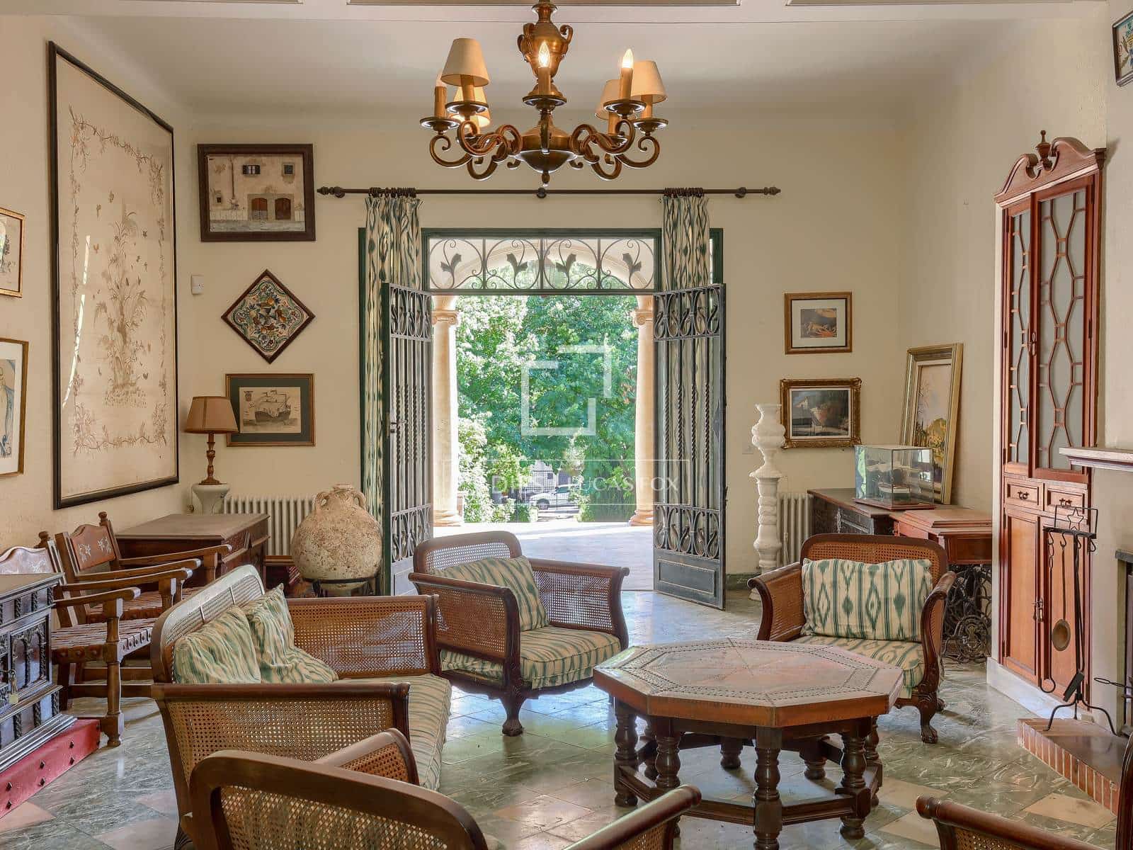 7 bedroom Villa for sale in Valldemosa with garage - € 3,900,000 (Ref: 9935184)