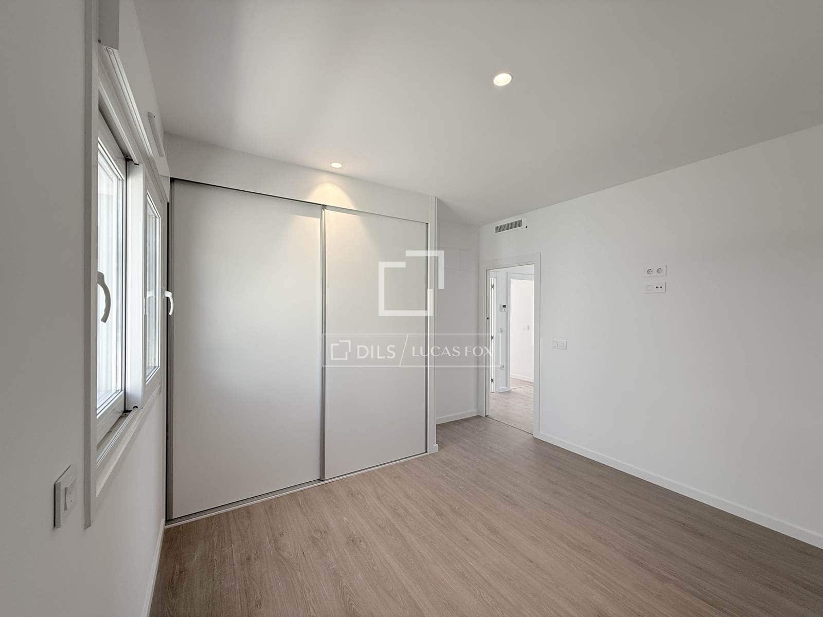 4 slaapkamer Villa te koop in Finestrat met garage - € 555.000 (Ref: 9935282)