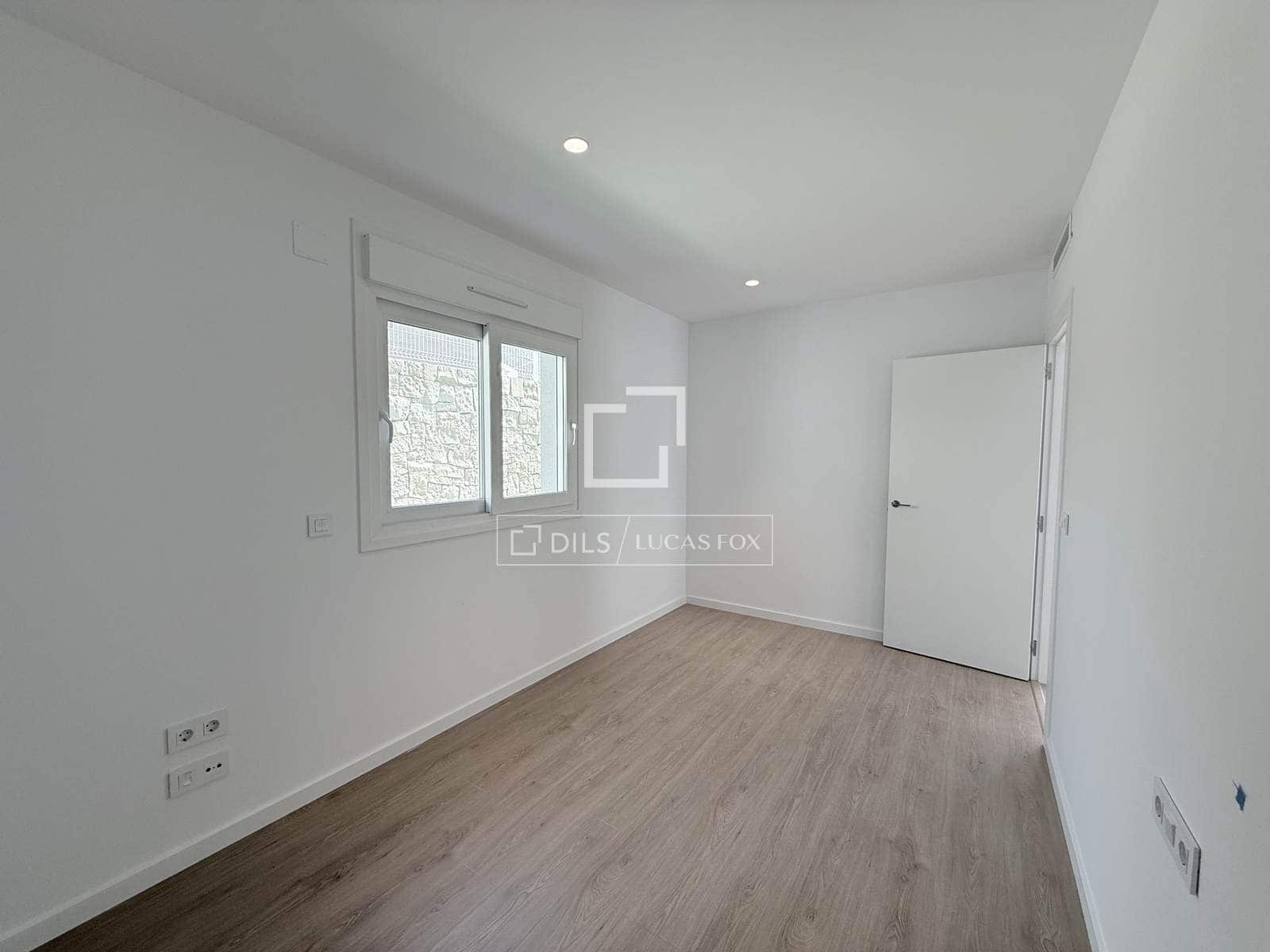 4 slaapkamer Villa te koop in Finestrat met garage - € 555.000 (Ref: 9935282)