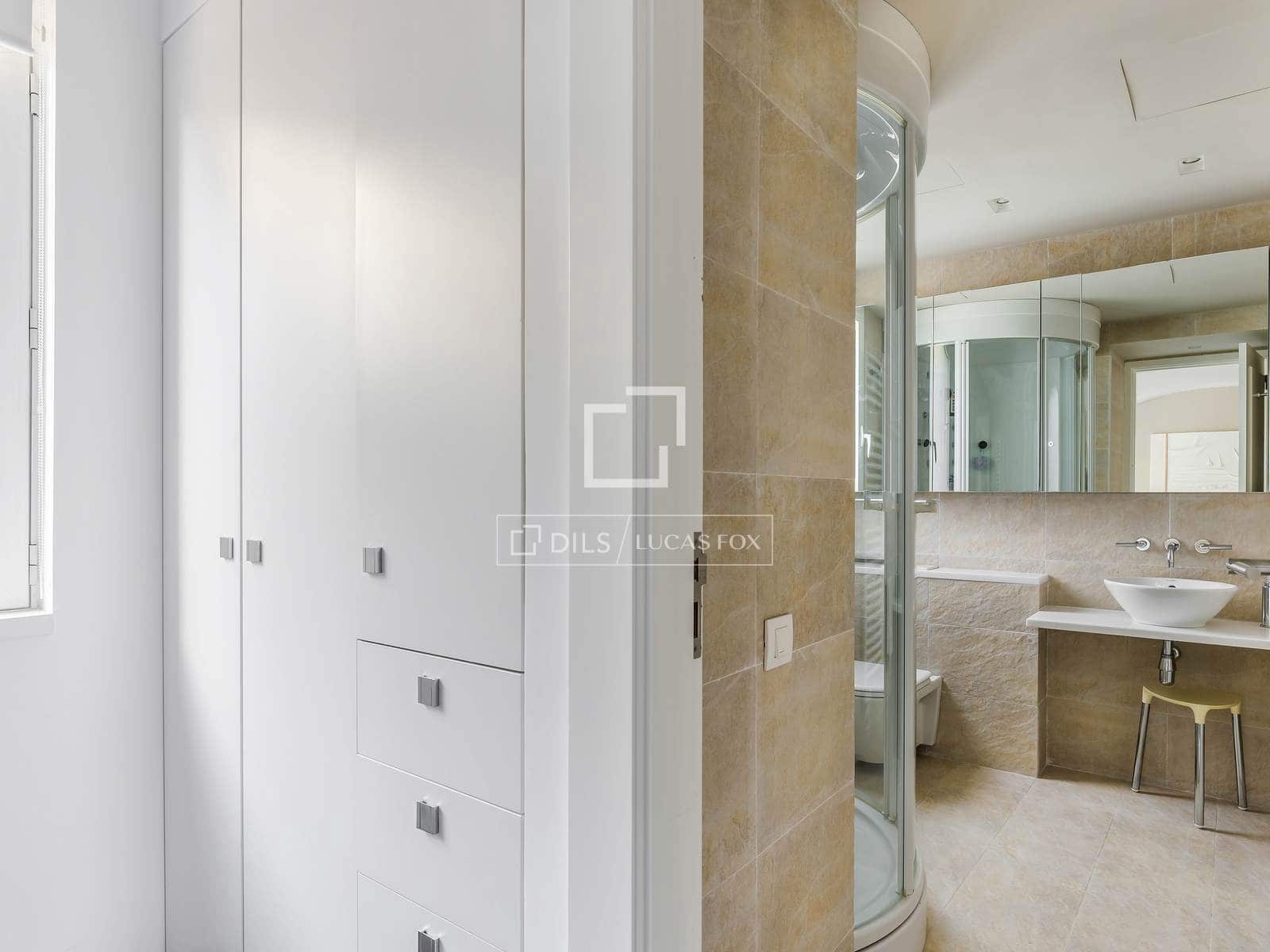 5 soverom Villa til salgs i Barcelona by med svømmebasseng garasje - € 3 900 000 (Ref: 9935351)