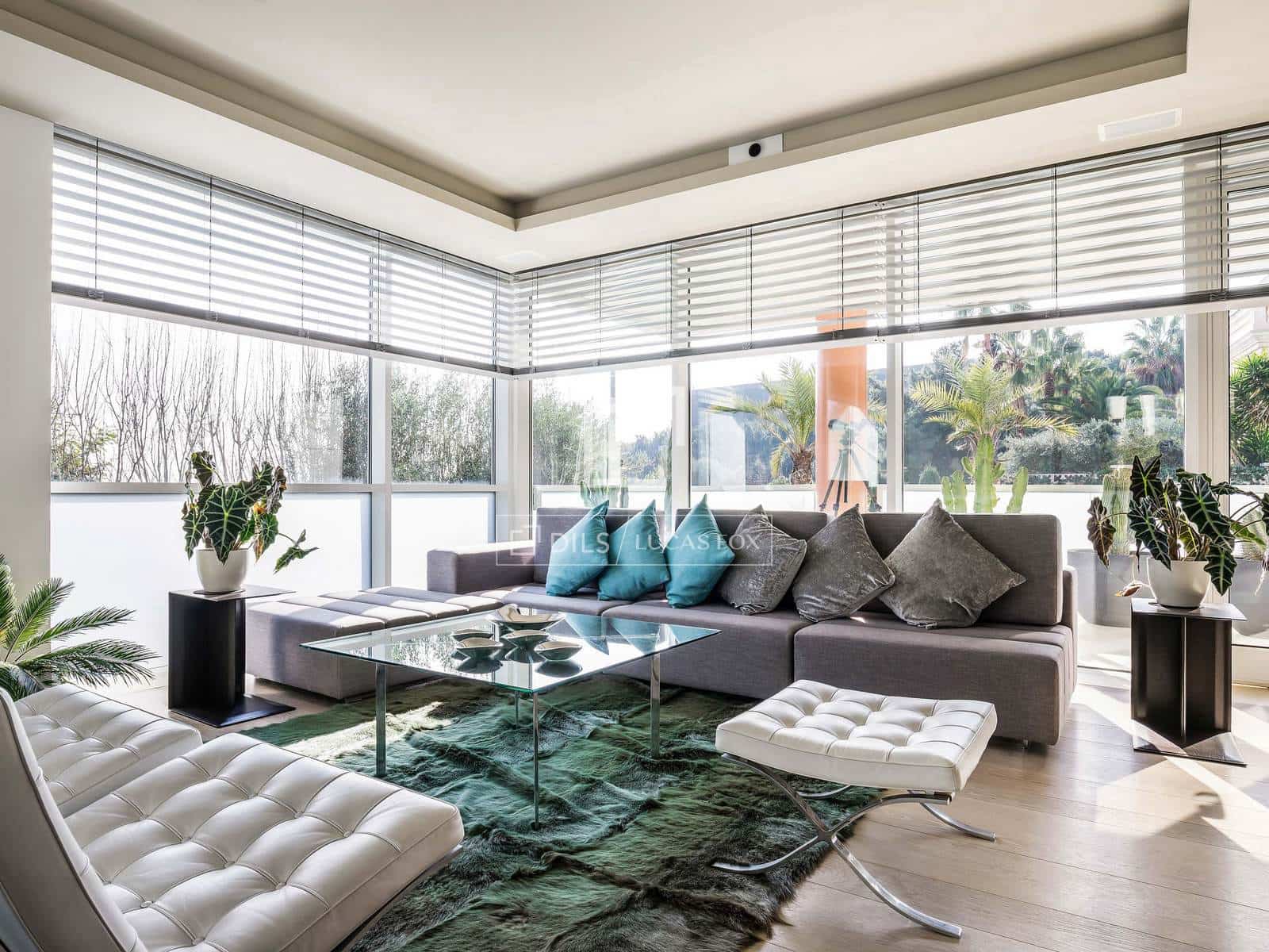 5 soverom Villa til salgs i Barcelona by med svømmebasseng garasje - € 3 900 000 (Ref: 9935351)
