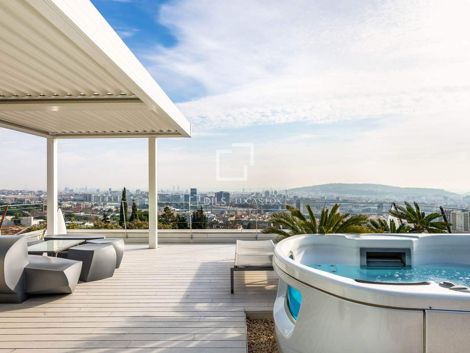 5 soverom Villa til salgs i Barcelona by med svømmebasseng garasje - € 3 900 000 (Ref: 9935351)