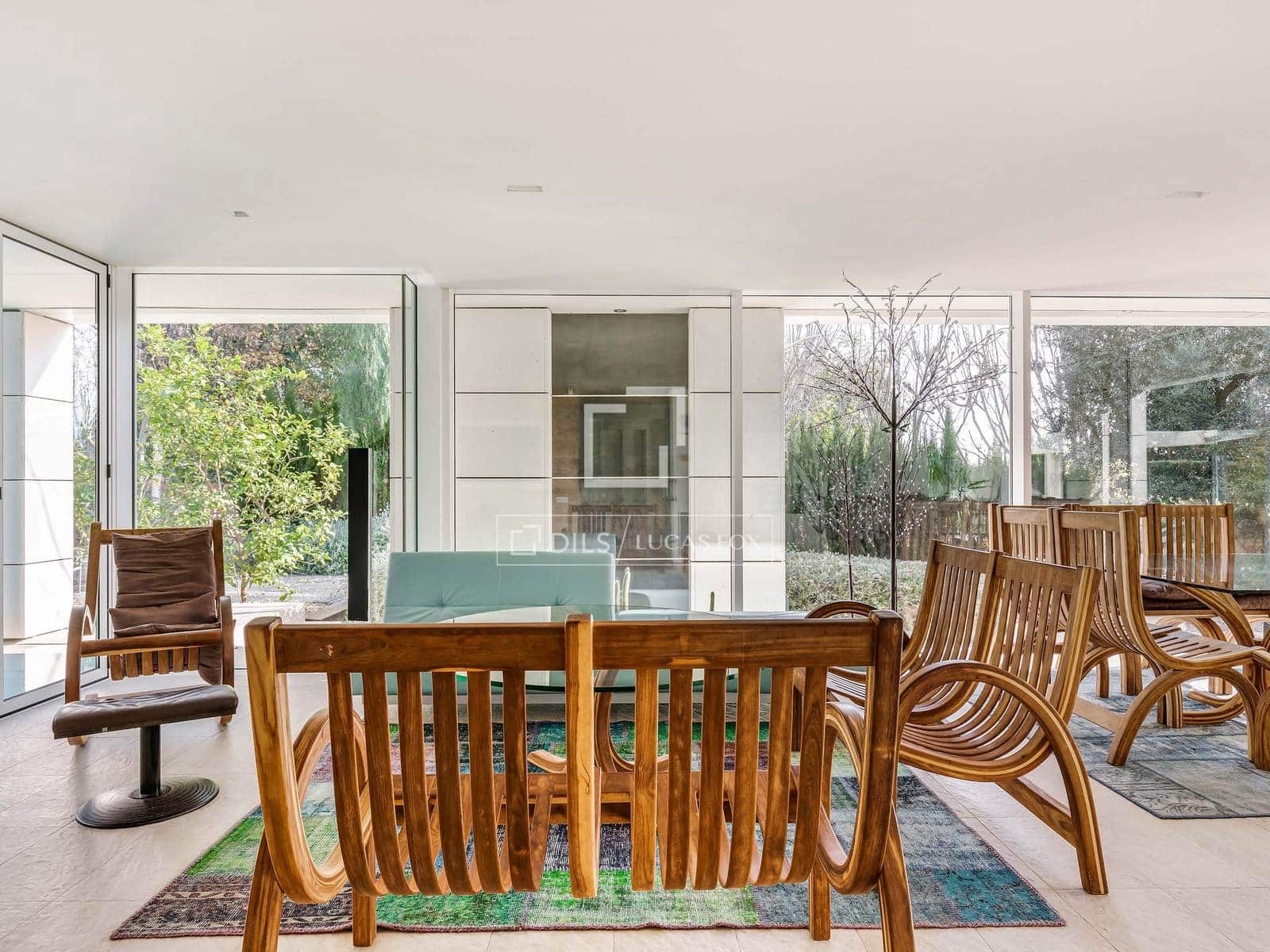 5 soverom Villa til salgs i Barcelona by med svømmebasseng garasje - € 3 900 000 (Ref: 9935351)