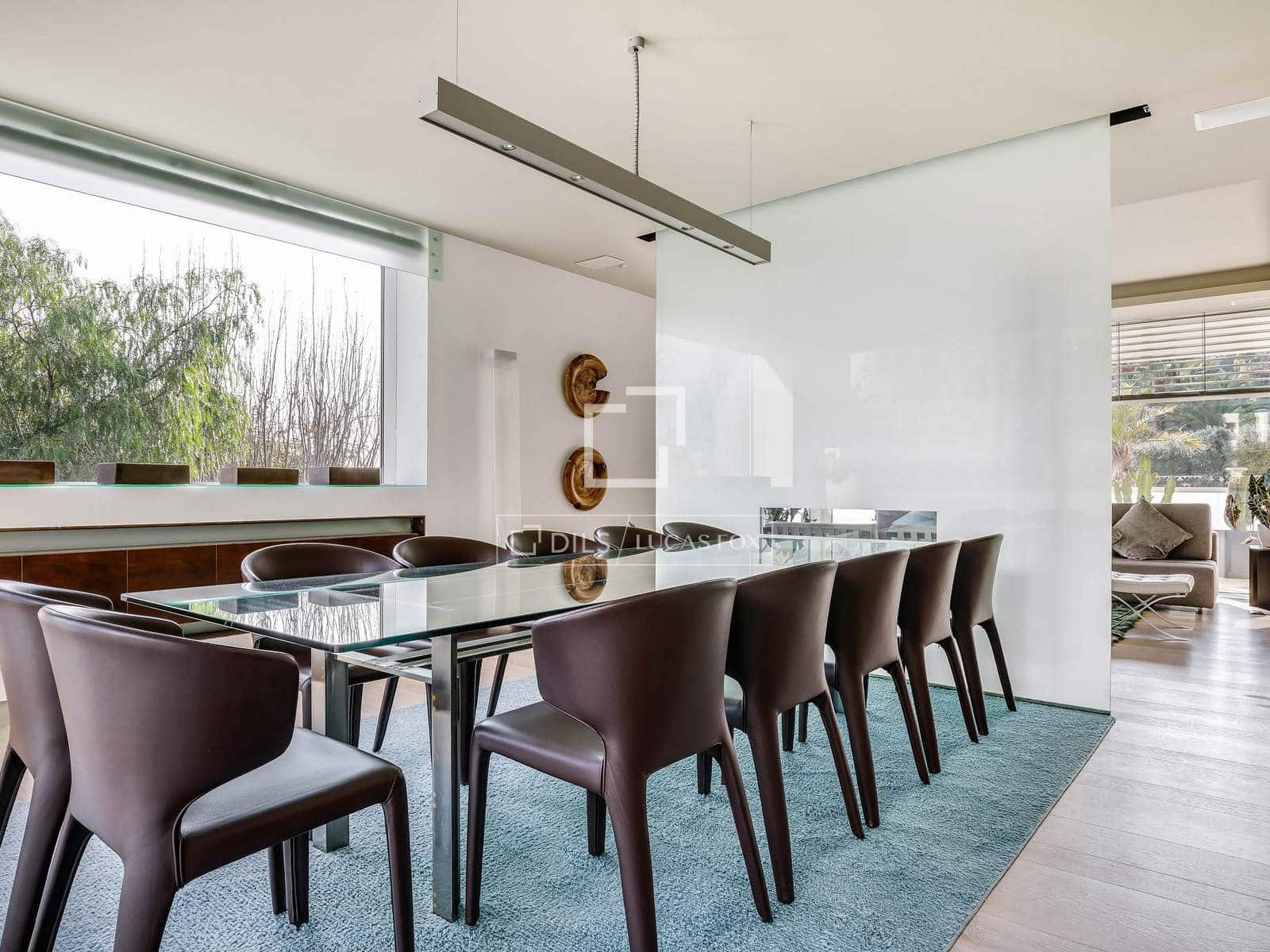5 soverom Villa til salgs i Barcelona by med svømmebasseng garasje - € 3 900 000 (Ref: 9935351)