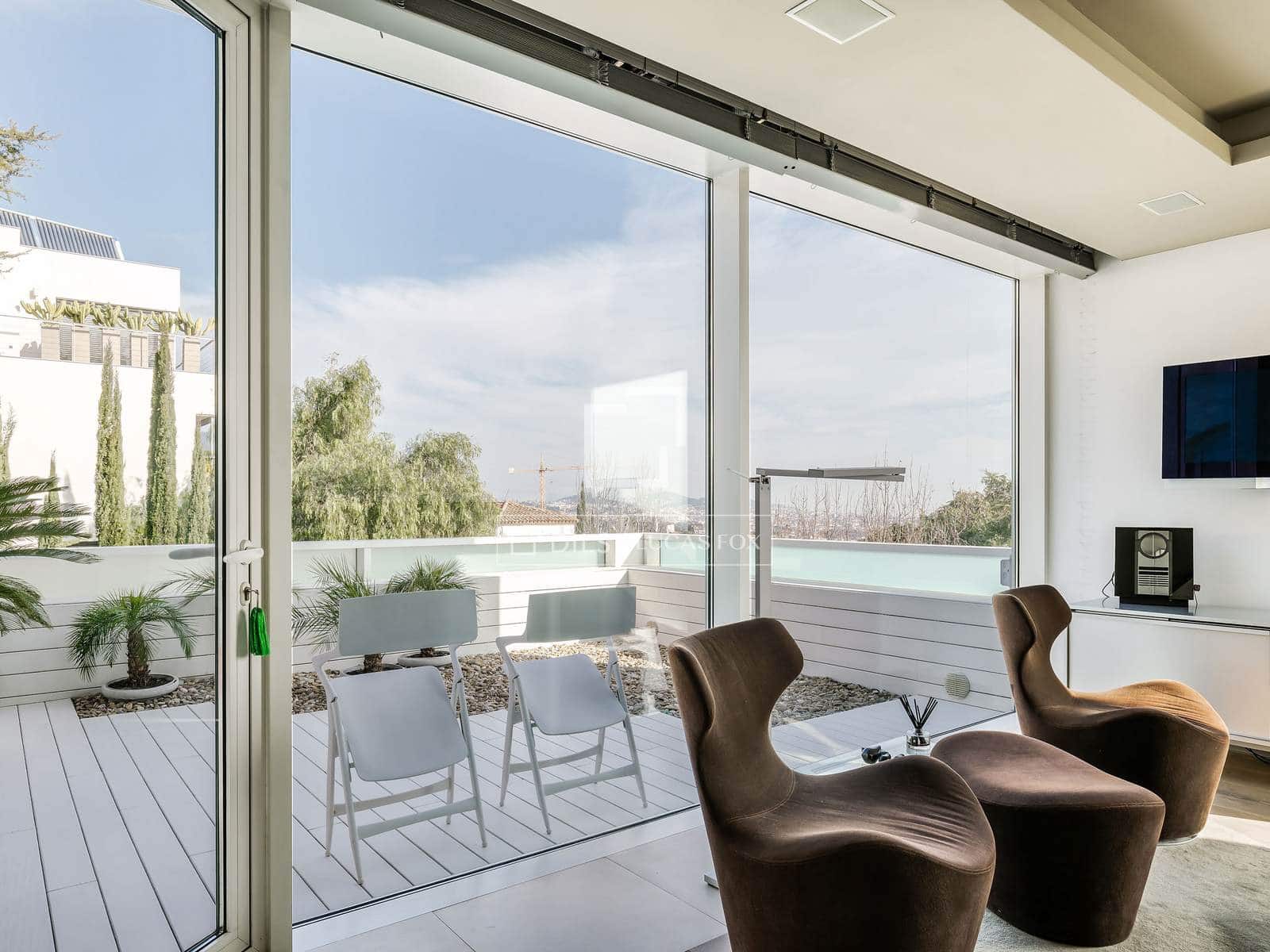 5 soverom Villa til salgs i Barcelona by med svømmebasseng garasje - € 3 900 000 (Ref: 9935351)