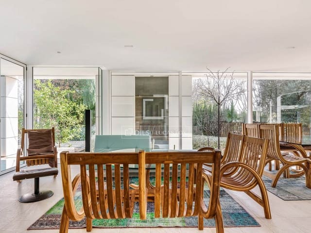 5 soveværelse Villa til salg i Barcelona by med swimmingpool garage - € 3.900.000 (Ref: 9935351)