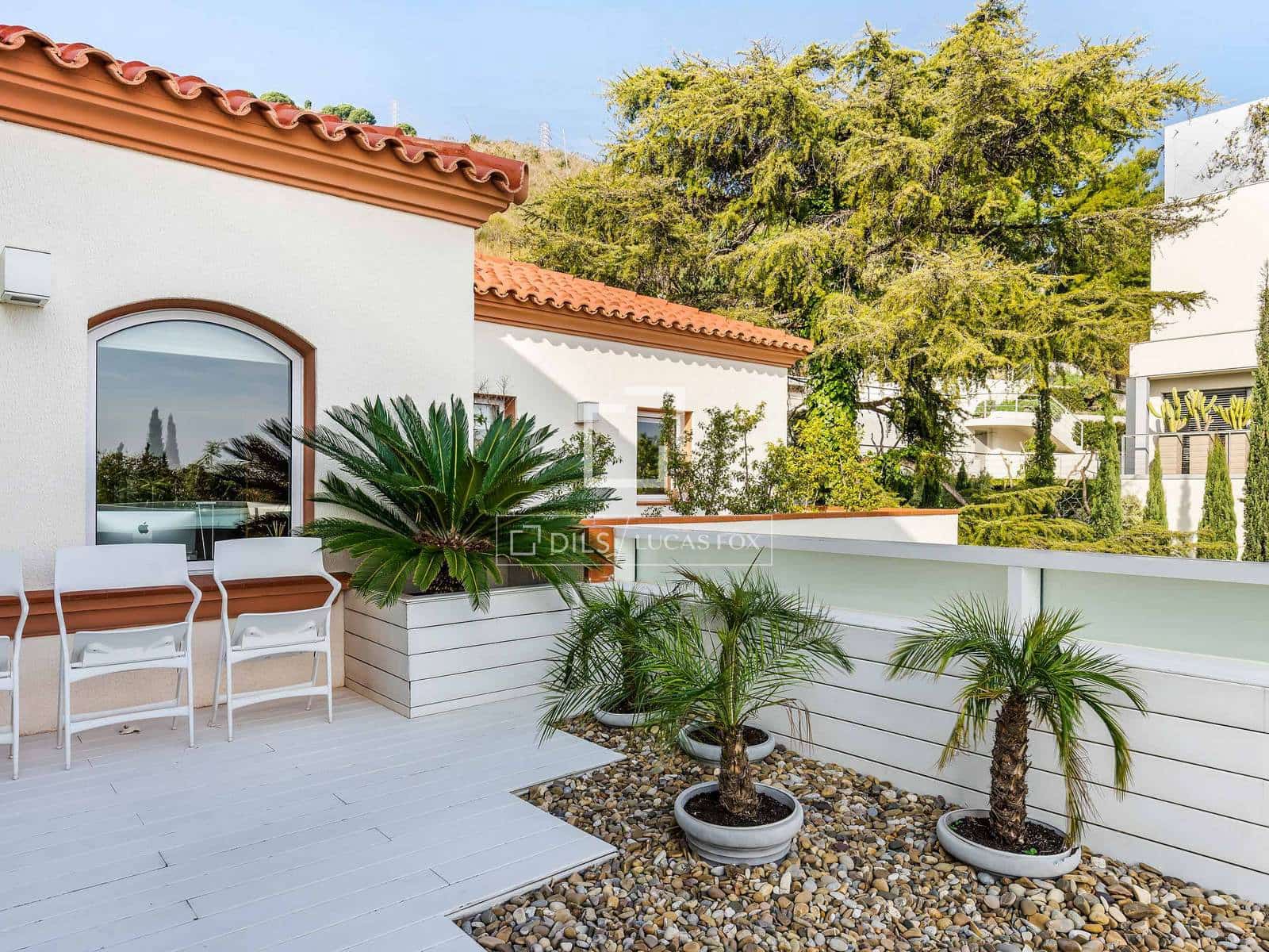 5 soverom Villa til salgs i Barcelona by med svømmebasseng garasje - € 3 900 000 (Ref: 9935351)