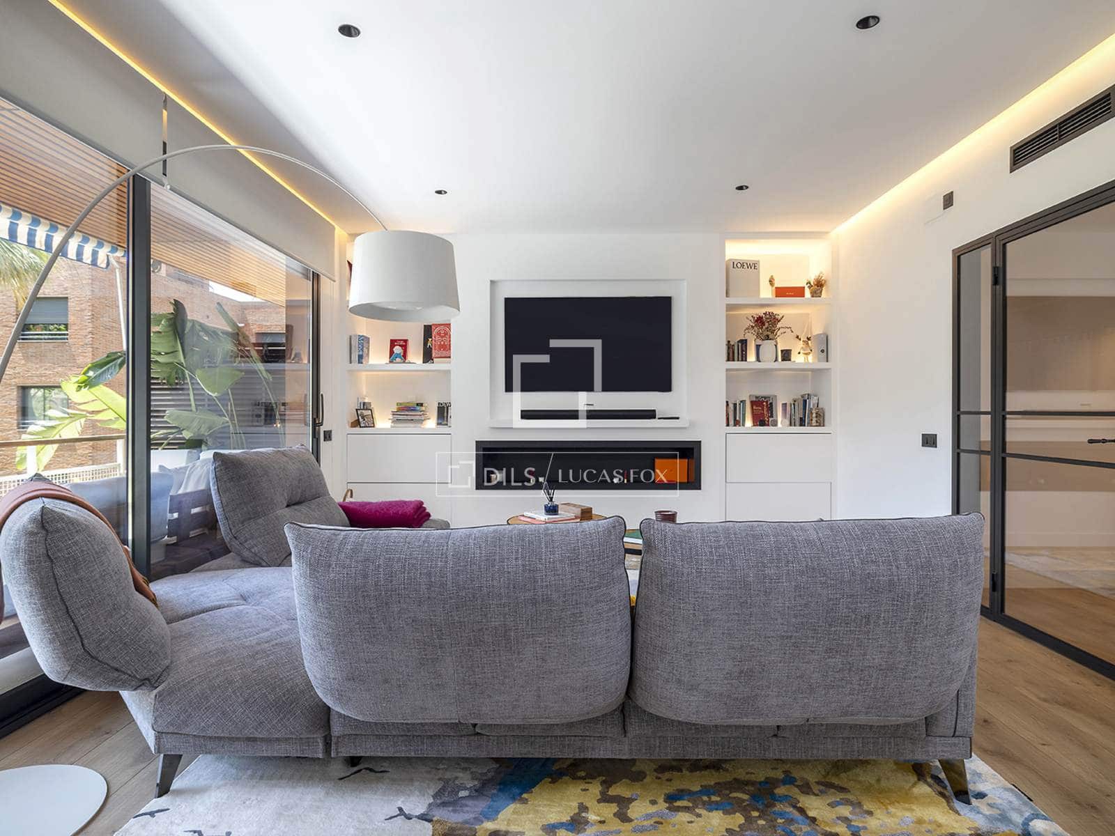 6 Zimmer Apartment zu verkaufen in Barcelona Stadt mit Garage - 1.675.000 € (Ref: 9936821)