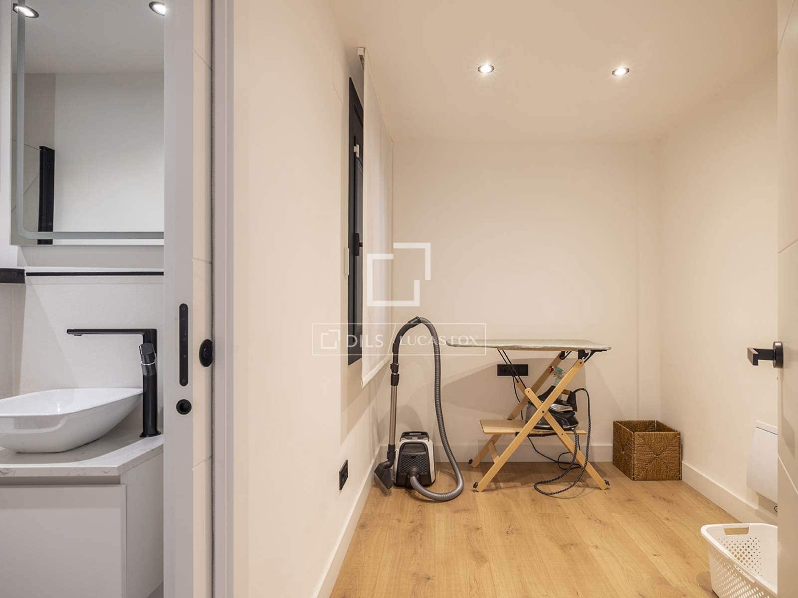 6 Zimmer Apartment zu verkaufen in Barcelona Stadt mit Garage - 1.675.000 € (Ref: 9936821)