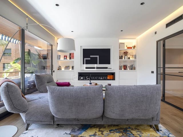 6 Zimmer Apartment zu verkaufen in Barcelona Stadt mit Garage - 1.675.000 € (Ref: 9936821)