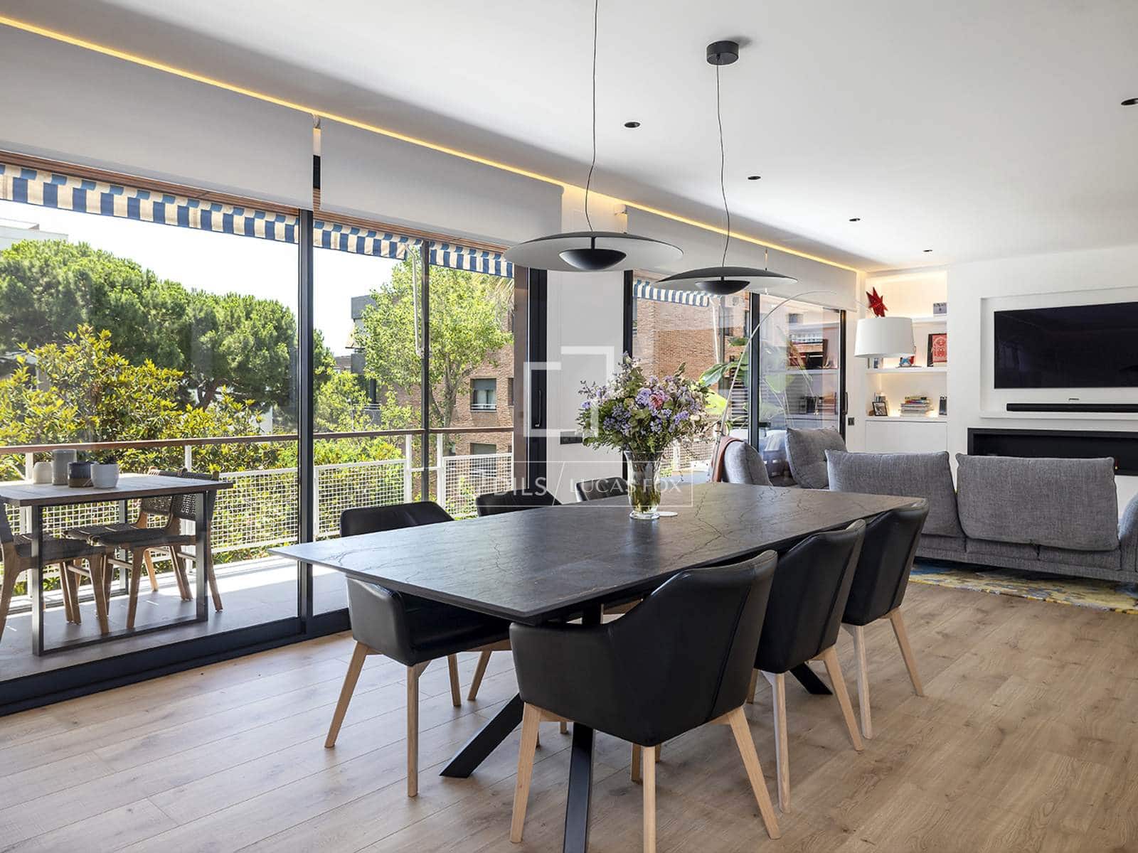 6 Zimmer Apartment zu verkaufen in Barcelona Stadt mit Garage - 1.675.000 € (Ref: 9936821)