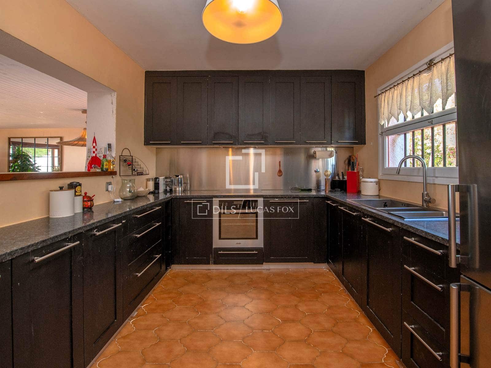 4 soverom Villa til salgs i Sant Feliu de Guixols med svømmebasseng garasje - € 998 000 (Ref: 9937205)