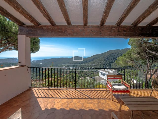4 soverom Villa til salgs i Sant Feliu de Guíxols med svømmebasseng garasje - € 998 000 (Ref: 9937205)