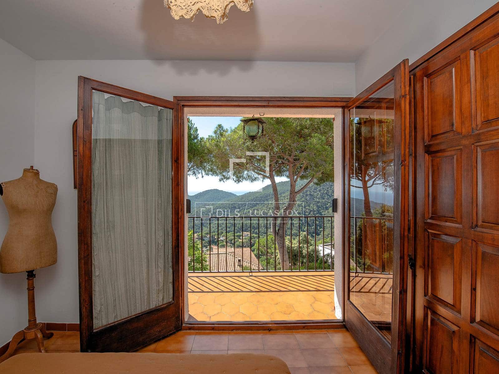 4 soverom Villa til salgs i Sant Feliu de Guixols med svømmebasseng garasje - € 998 000 (Ref: 9937205)