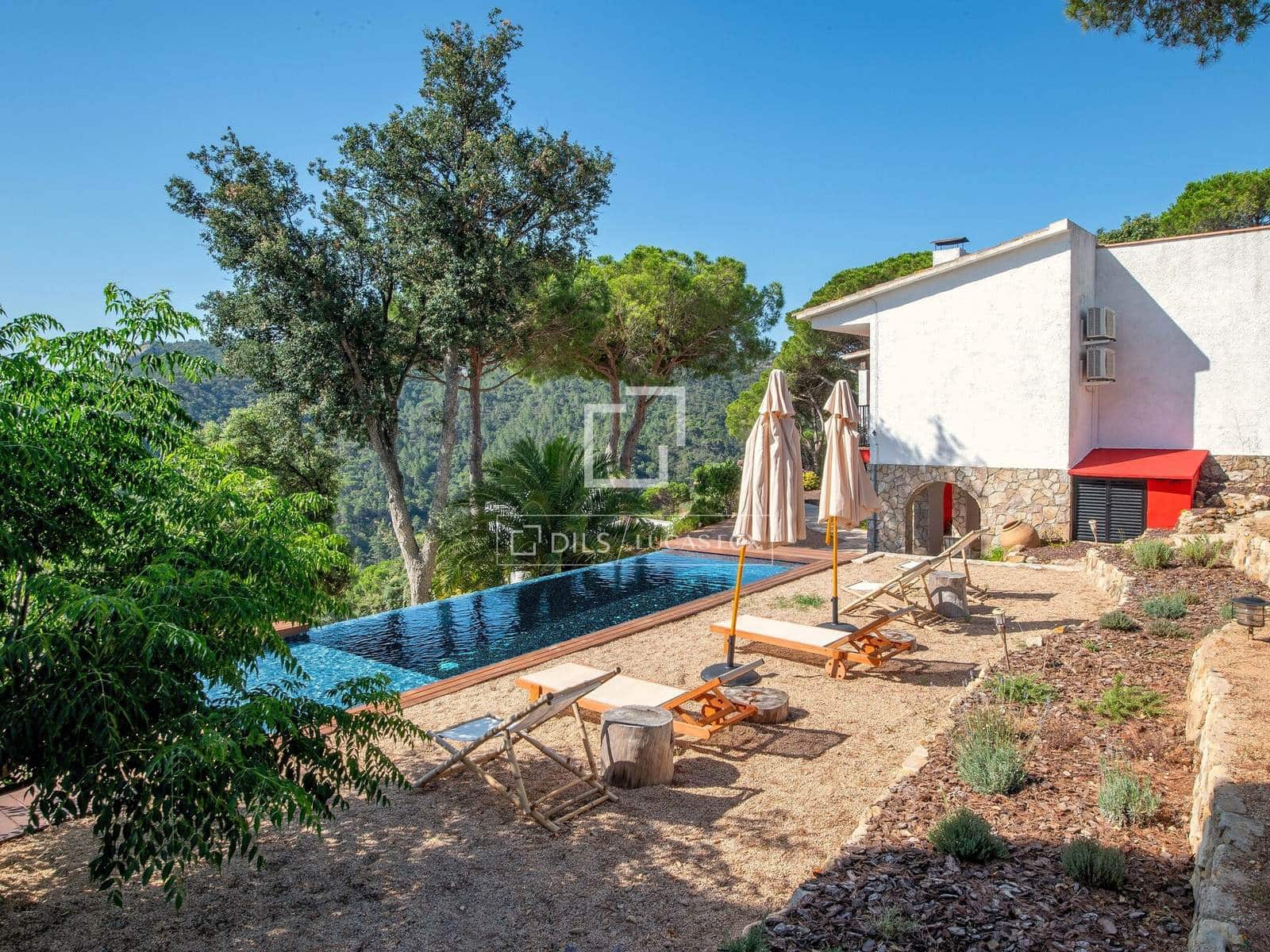 4 soverom Villa til salgs i Sant Feliu de Guixols med svømmebasseng garasje - € 998 000 (Ref: 9937205)