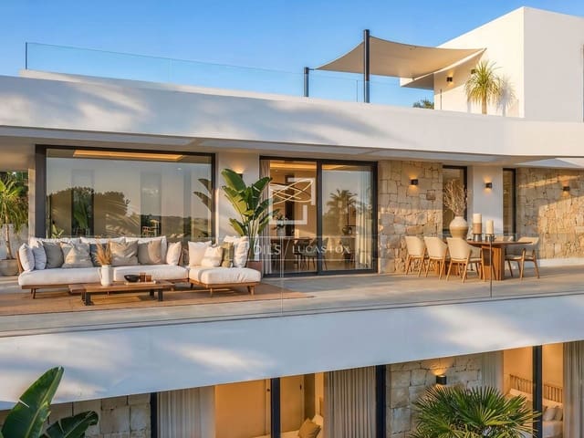 3 soveværelse Villa til salg i Calpe / Calp med swimmingpool garage - € 1.360.000 (Ref: 9937294)