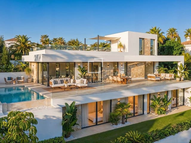 3 soveværelse Villa til salg i Calpe / Calp med swimmingpool garage - € 1.360.000 (Ref: 9937294)