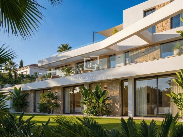 3 soveværelse Villa til salg i Calpe / Calp med swimmingpool garage - € 1.360.000 (Ref: 9937294)