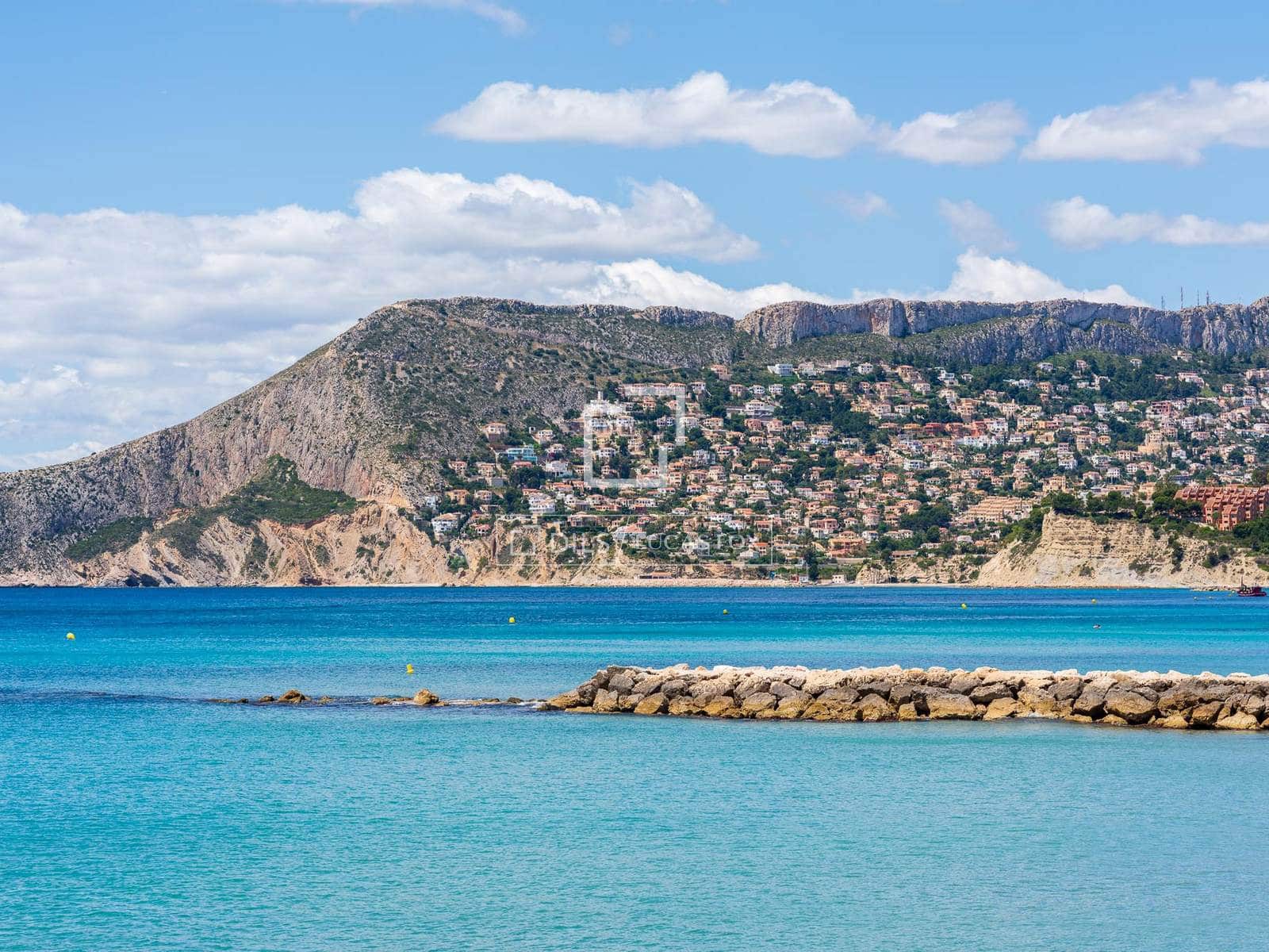 3 soveværelse Villa til salg i Calpe / Calp med swimmingpool garage - € 1.360.000 (Ref: 9937294)