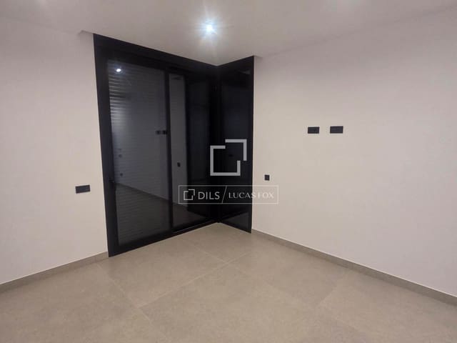 3 bedroom Villa for sale in Calpe / Calp with pool garage - € 1,135,000 (Ref: 9937295)