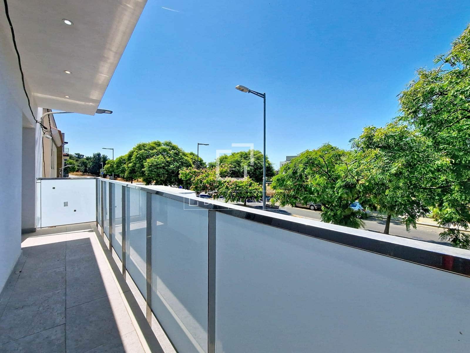 Chalet de 3 habitaciones en Vilanova i la Geltrú en venta con garaje - 595.000 € (Ref: 9937299)