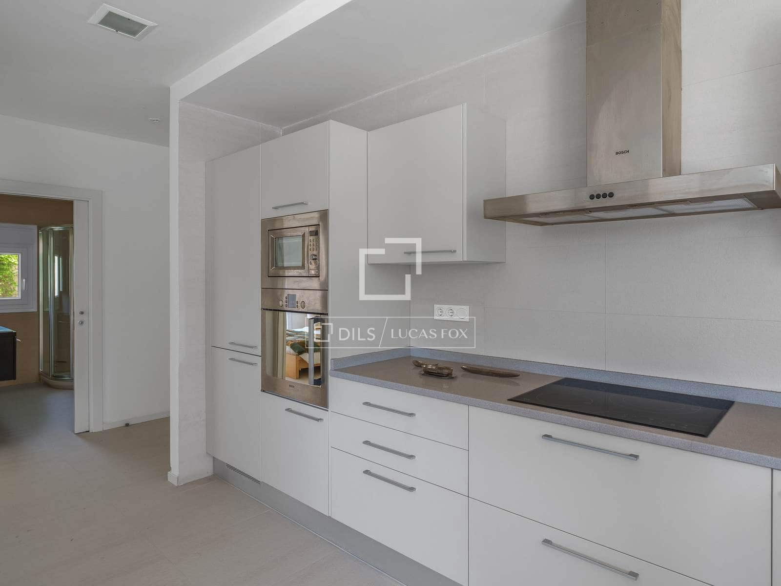 5 bedroom Villa for sale in Donostia-San Sebastian with pool garage - € 5,650,000 (Ref: 9937302)