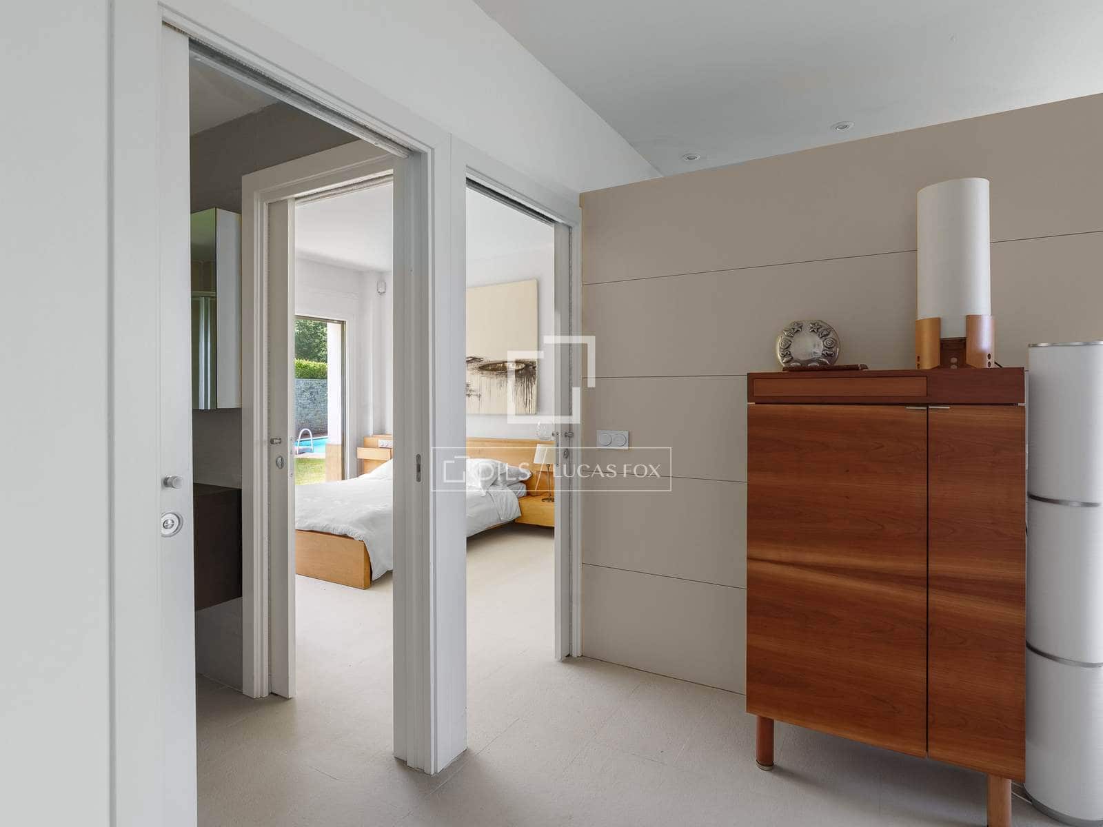 5 bedroom Villa for sale in Donostia-San Sebastian with pool garage - € 5,650,000 (Ref: 9937302)