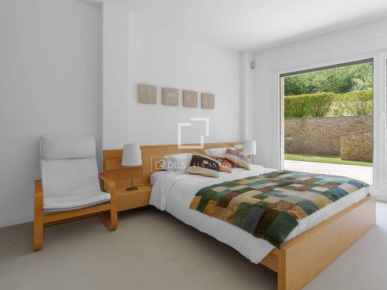 5 bedroom Villa for sale in Donostia-San Sebastian with pool garage - € 5,650,000 (Ref: 9937302)