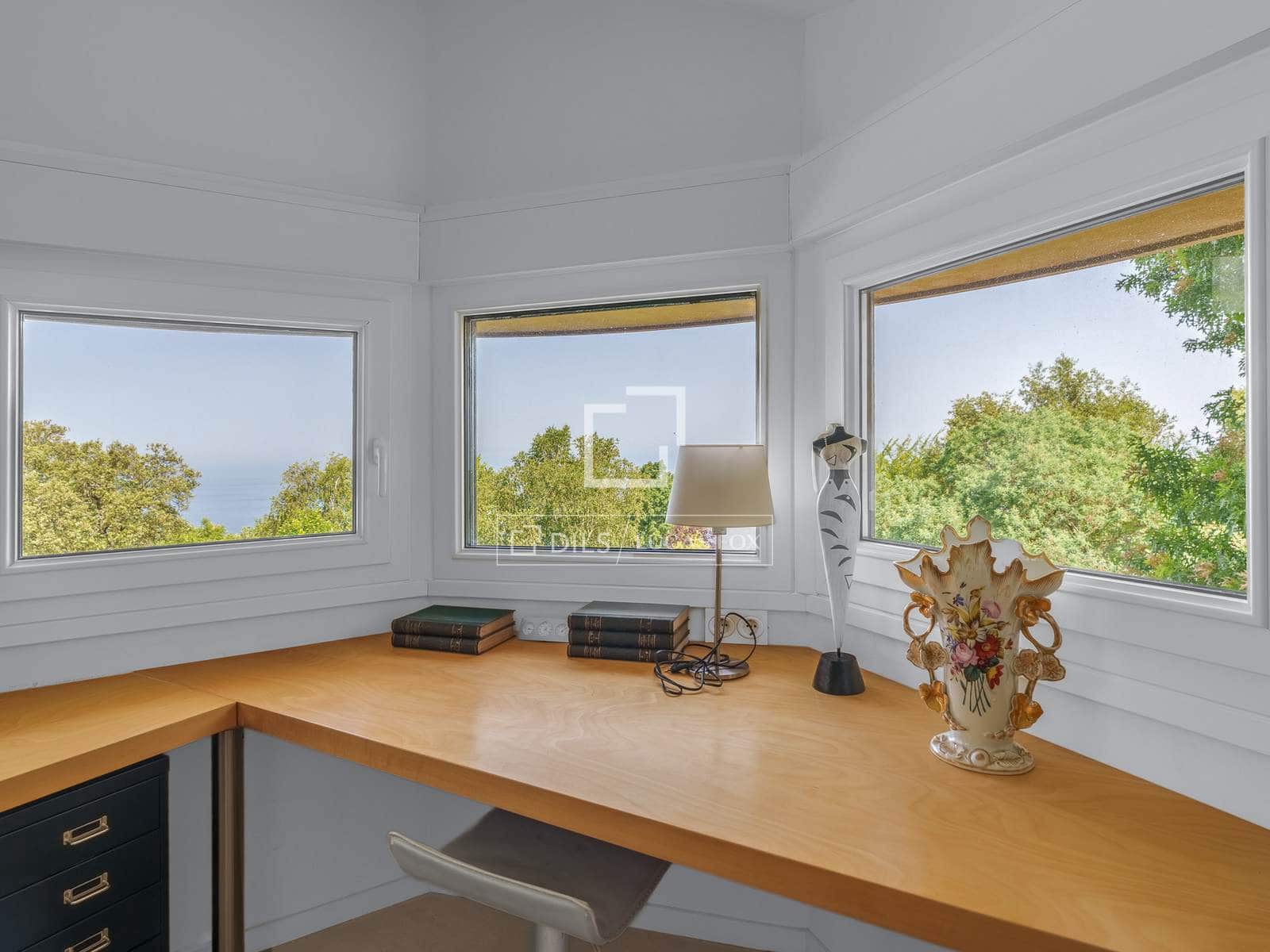 5 bedroom Villa for sale in Donostia-San Sebastian with pool garage - € 5,650,000 (Ref: 9937302)
