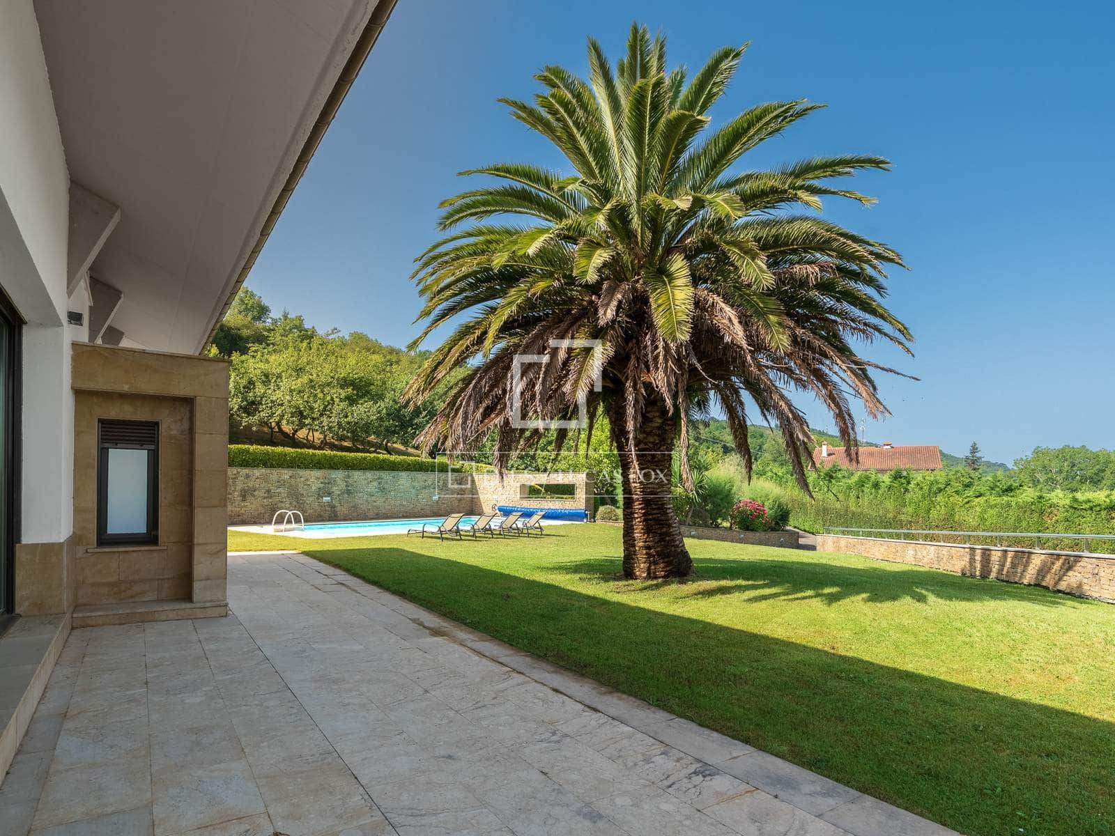 5 bedroom Villa for sale in Donostia-San Sebastian with pool garage - € 5,650,000 (Ref: 9937302)