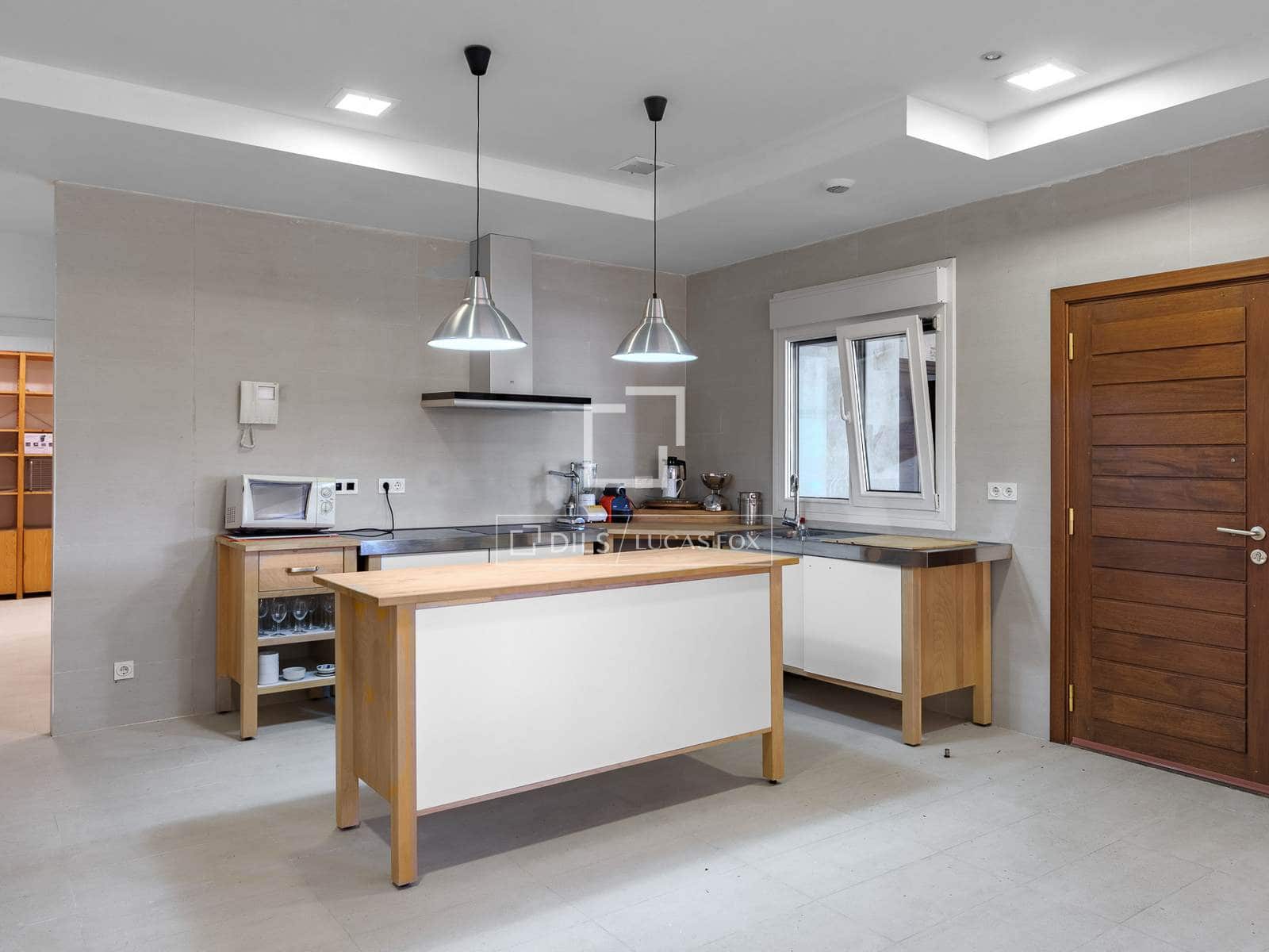 5 bedroom Villa for sale in Donostia-San Sebastian with pool garage - € 5,650,000 (Ref: 9937302)